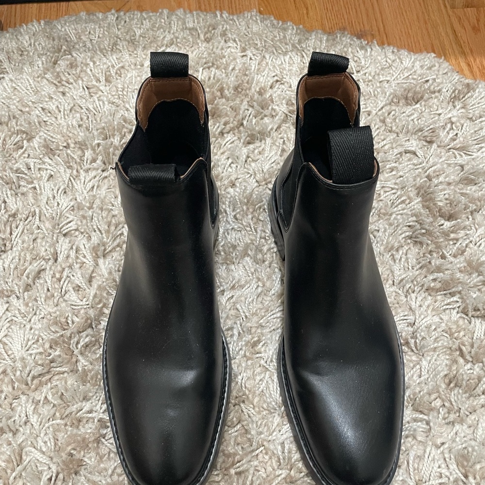H&M Black Chelsea Boots